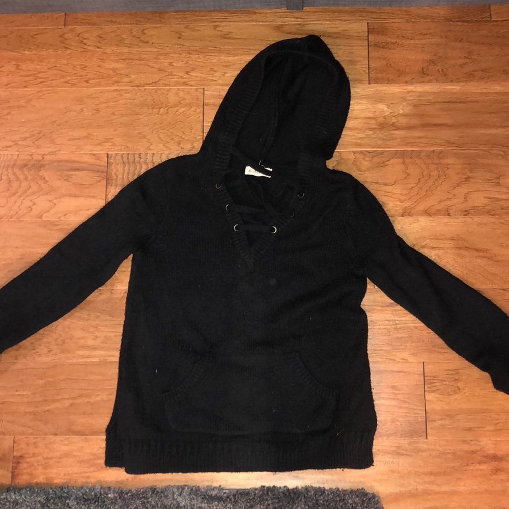 Hollister tie up sweater